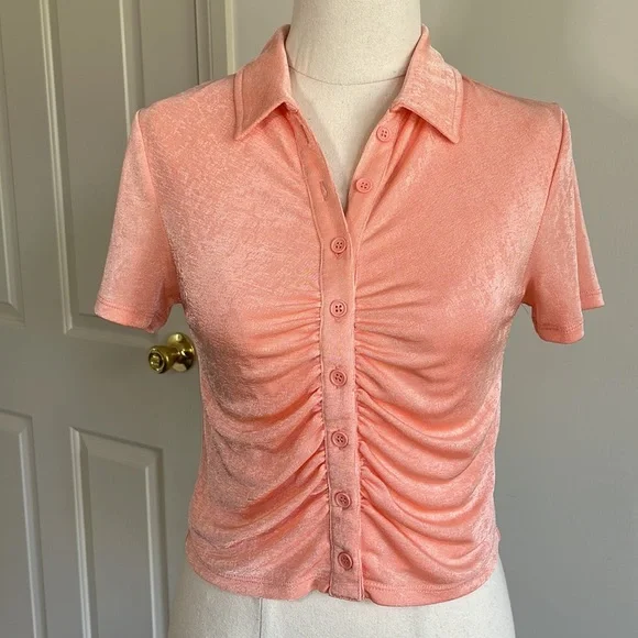 SPORTSGIRL Sz S metallic peach cropped button up short sleeved top - Picture 1 of 12